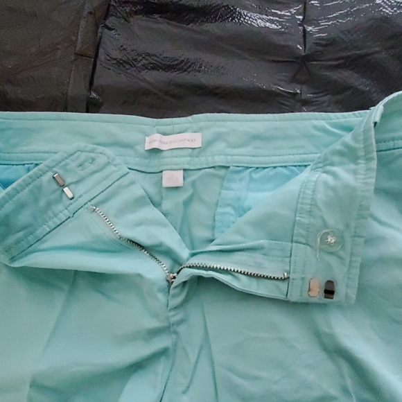 Shorts - Picture 3 of 3